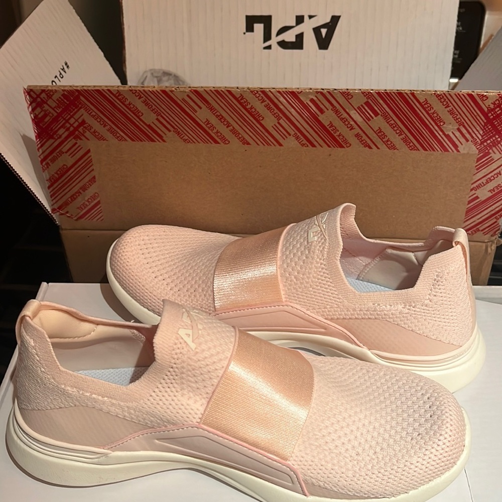 APL Sneakers - Women's TechLoom Bliss Creme / Ivory